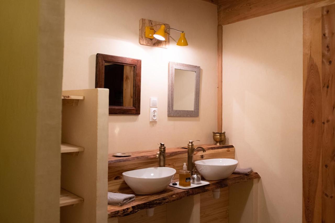 Le Flambeau Bed and Breakfast Le Bouchet-Saint-Nicolas Exteriör bild