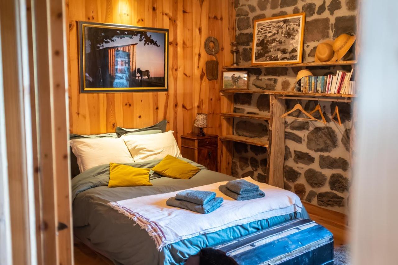 Le Flambeau Bed and Breakfast Le Bouchet-Saint-Nicolas Exteriör bild